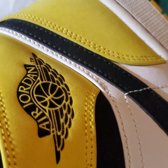 Jordan 1 yellow toe - Picture 7 of 8